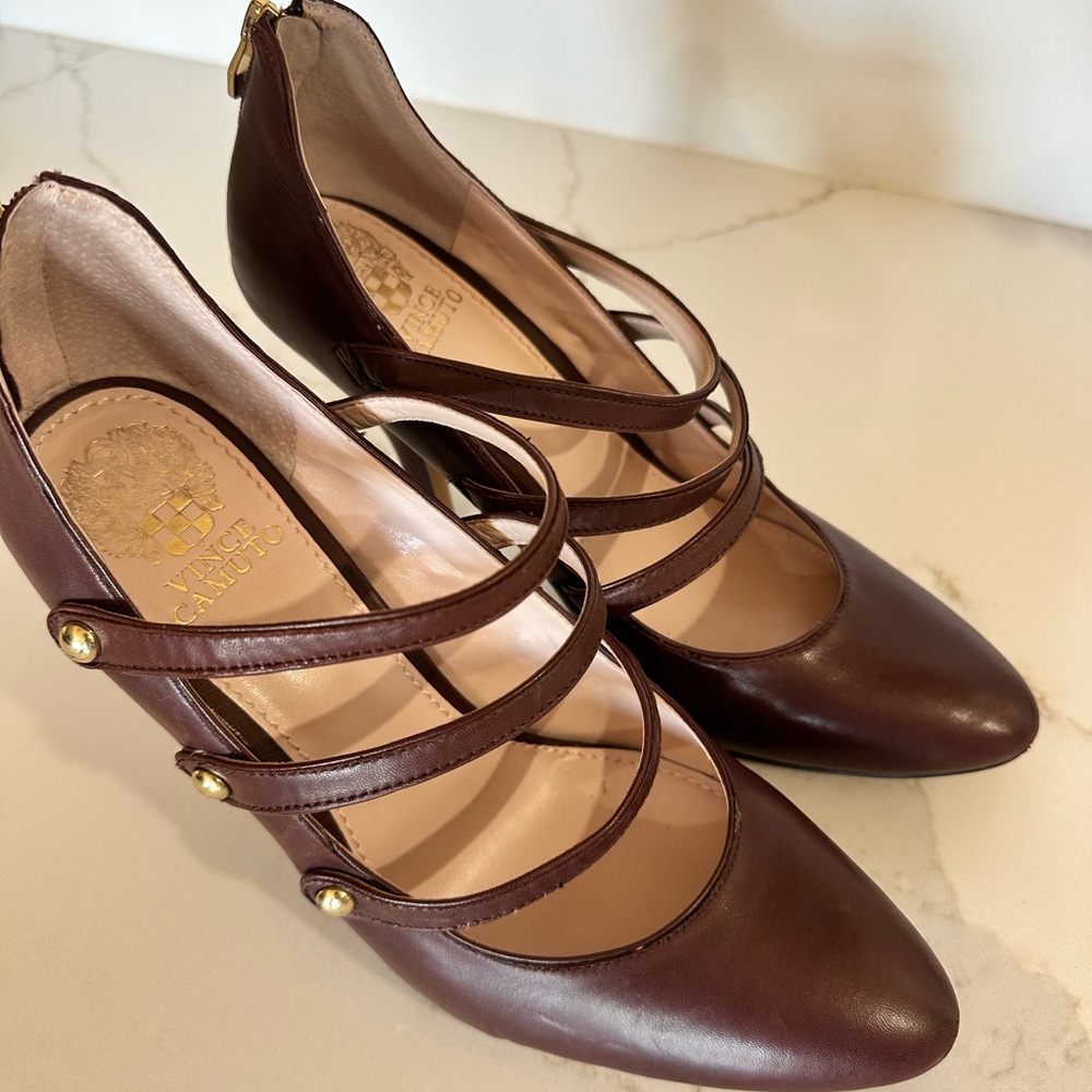 Vince Camuto Brown Leather Women's Shoes - Picture 5 of 5